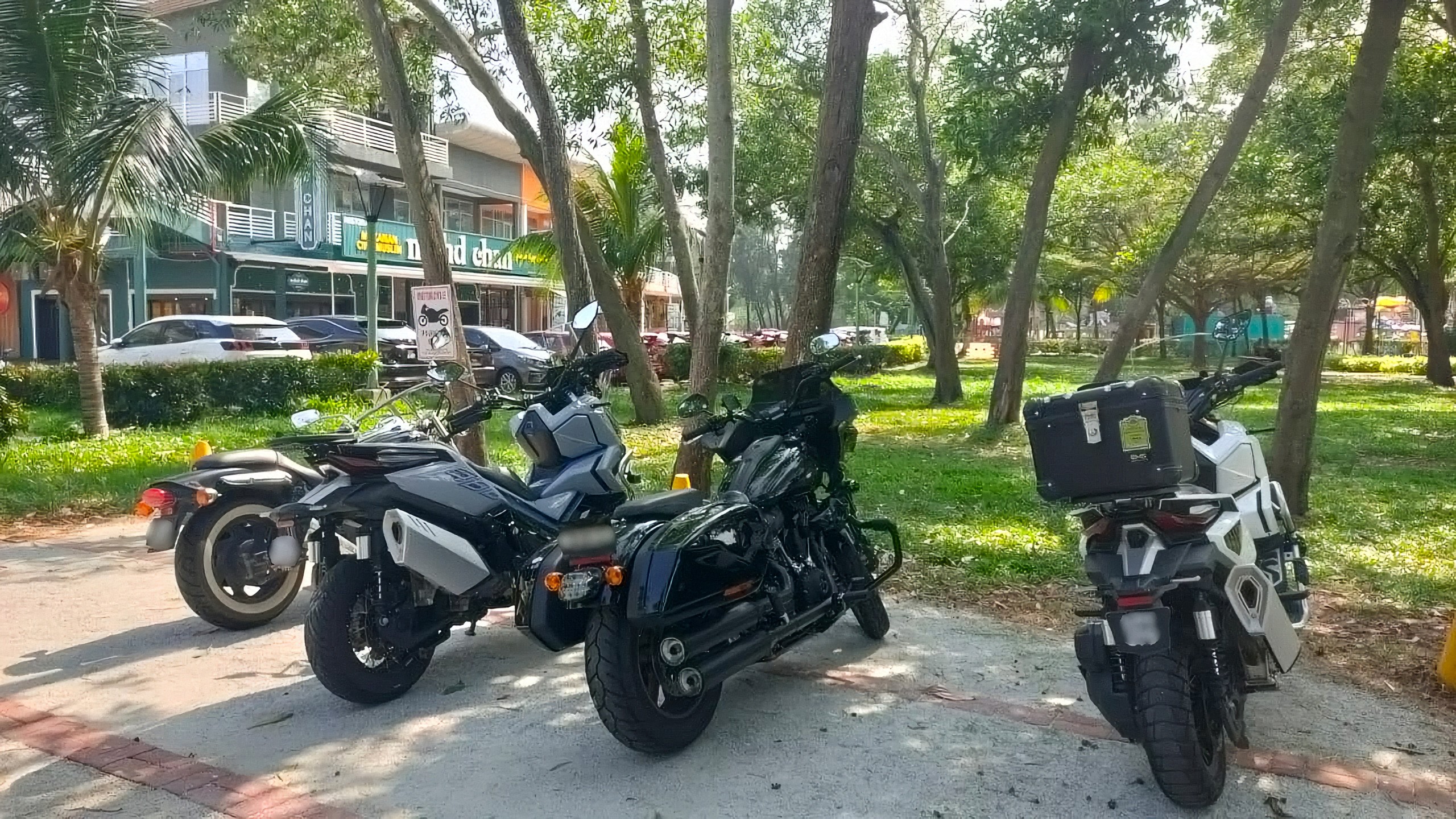 Motorbike enthusiasts at PD Waterfront