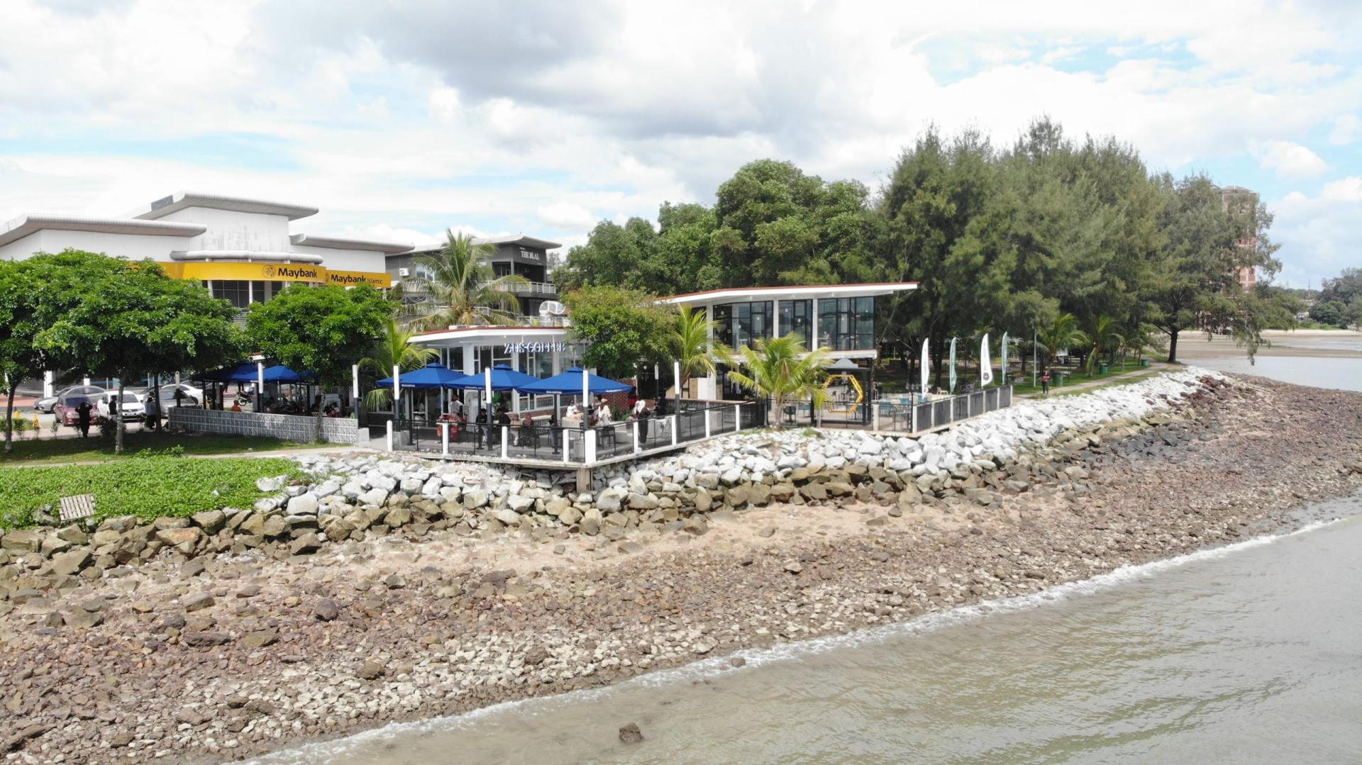 Contact PD Waterfront: aerial view of the seafront township, Port Dickson